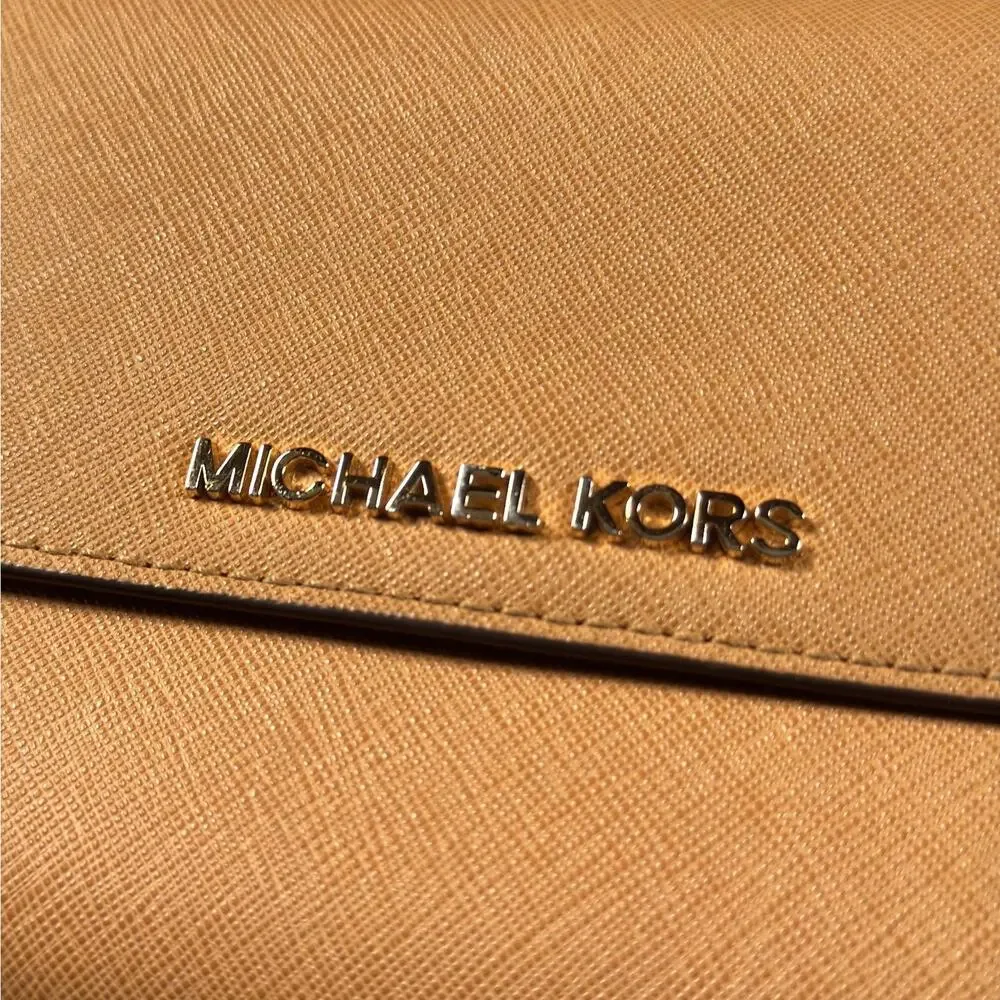 Michael Kors Jet Set Tan Camel Leather Crossbody Wallet Bag on Chain